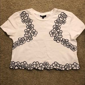 TOPSHOP cropped t shirt